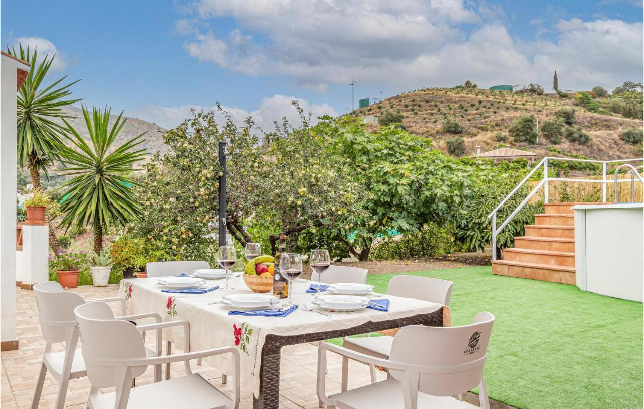 Vakantiehuis 3 Bedroom Stunning In *